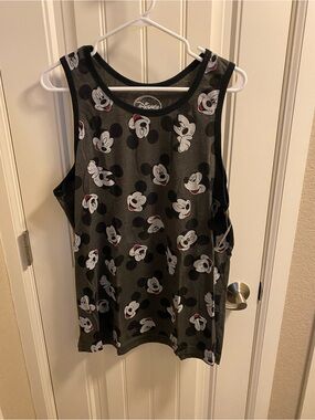 NWT Disney Tank Top L Adult Gray Black Mickey Mouse Large Shirt Lg